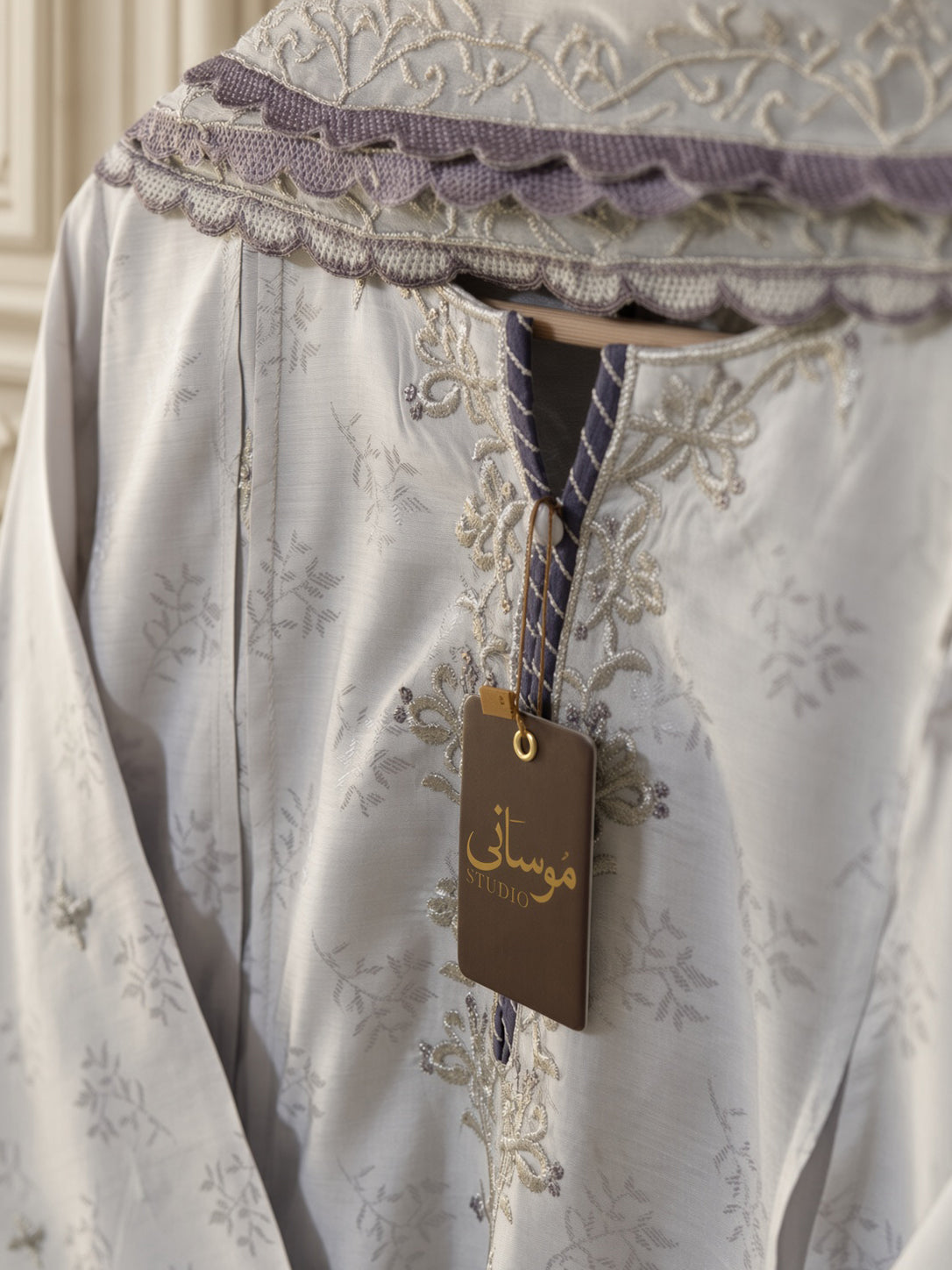 Élan Dusty Lilac embroidered 3-piece viscose jacquard suit by Moosani Studio