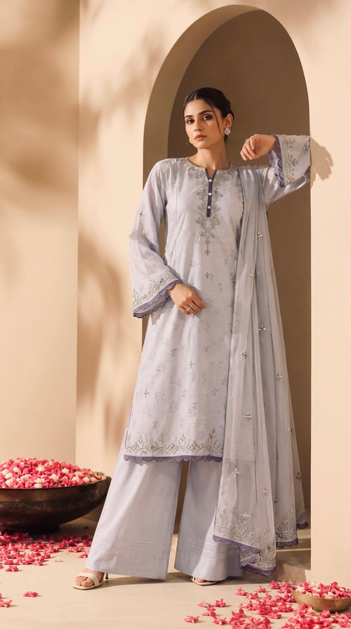 Élan Dusty Lilac embroidered 3-piece viscose jacquard suit by Moosani Studio