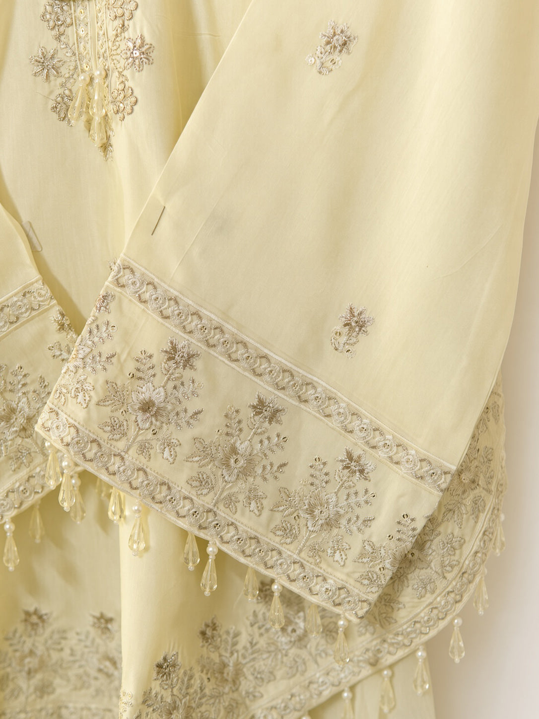 Zariya Butter Cream viscose embroidered 3-piece stitched suit by Moosani Studio