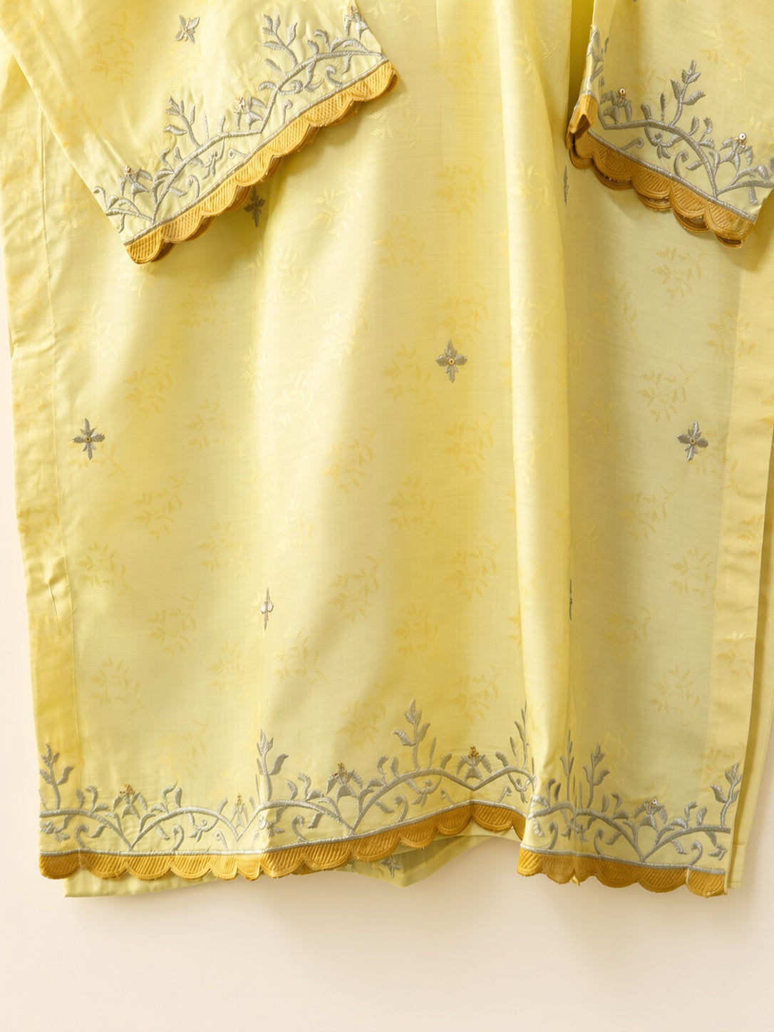 Élan Soft Lemon embroidered 3-piece viscose jacquard suit by Moosani Studio