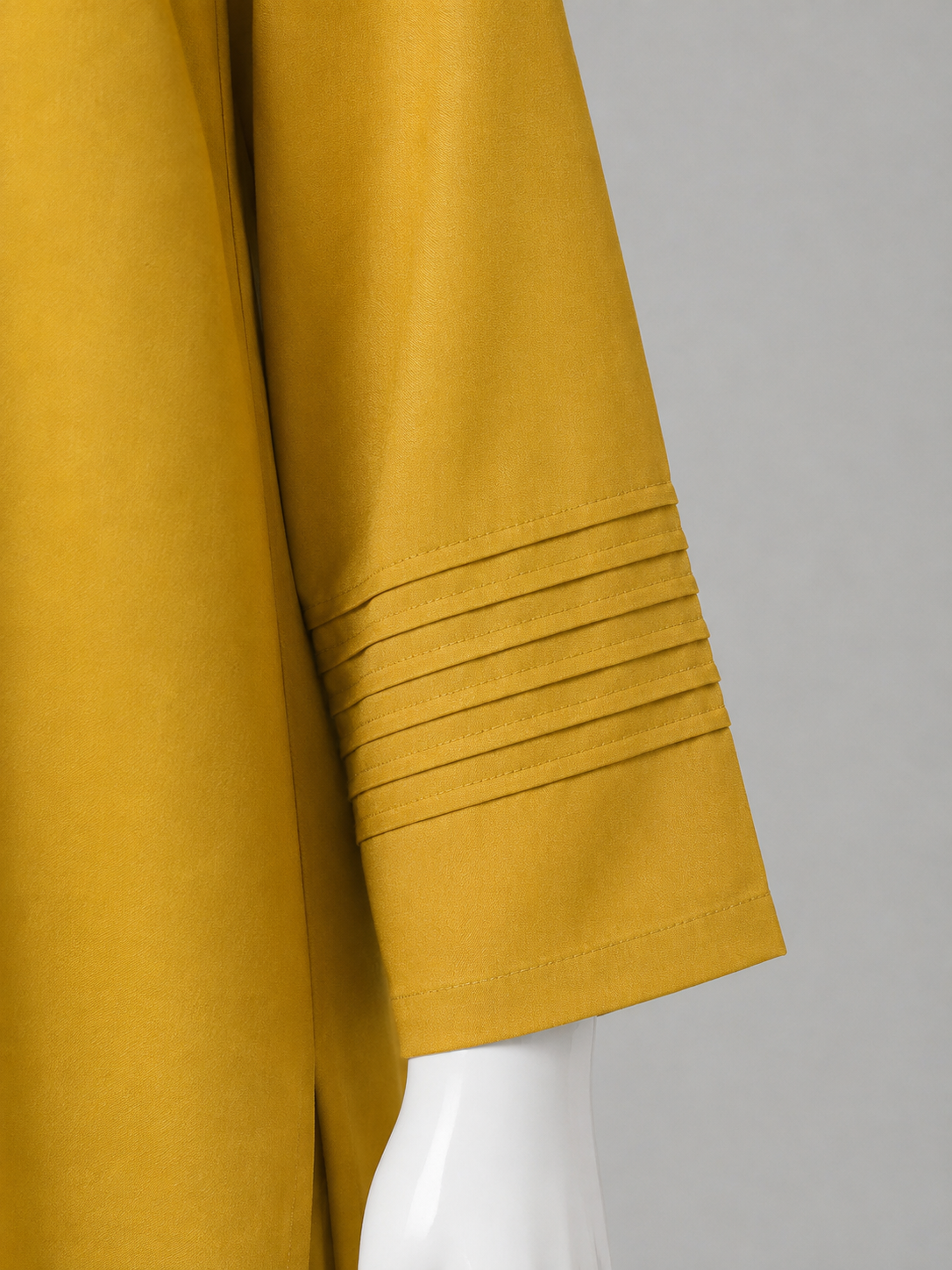 Luxury Raw Silk 3-Piece Suit – Soft Gold